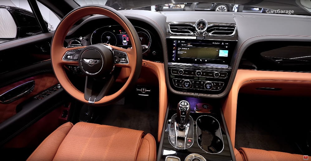 2023 Black Bentley Bentayga V8 - Luxusné SUV v detailoch