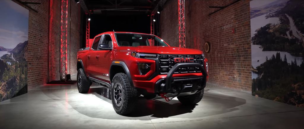 2023 GMC Canyon AT4X Prehliadka a interiér!