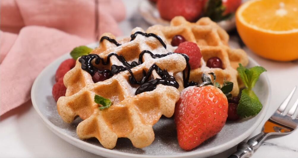 Potraviny, ktoré môžu posilniť a poškodiť pamäť - BBC REEL